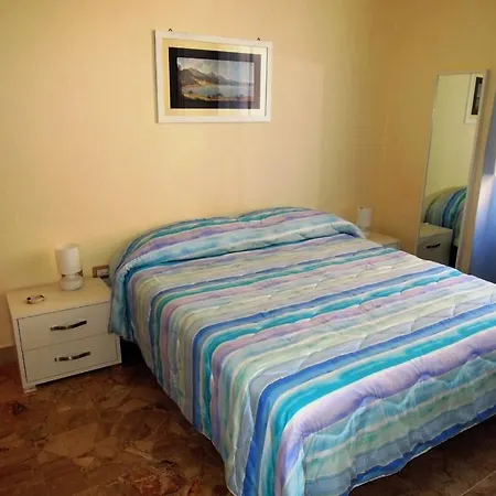 Bed and breakfast Sole E Mare 4*